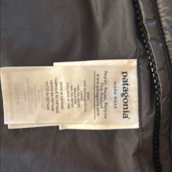 Patagonia Black Radalie Quilted Parka Coat - Picture 5 of 10